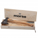 SMO2400 Morso Wood Axe, Hickory Handle <!DOCTYPE html>
<html lang=\"en\">
<head>
<meta charset=\"UTF-8\">
<title>Morso Wood Axe Product Description</title>
</head>
<body>
<h1>Morso Wood Axe with Hickory Handle</h1>
<img src=\"morso-wood-axe.jpg\" alt=\"Morso Wood Axe\">
<p>Experience the durability and performance of the Morso Wood Axe, expertly crafted for both amateur and professional woodsmen. Its robust hickory handle ensures a comfortable grip and long-lasting use.</p>
<ul>
<li>Forged steel head for superior cutting power</li>
<li>Hickory wood handle for strength and durability</li>
<li>Ergonomically designed for maximum comfort and efficiency</li>
<li>Perfectly balanced for precision chopping and splitting</li>
<li>Clear protective coating to resist corrosion and wear</li>
<li>Handle length optimized for powerful swings</li>
<li>Comes with a leather sheath for safe storage</li>
</ul>
</body>
</html> Wood Axe, Morso, Hickory Handle, Chopping Tool, Log Splitting